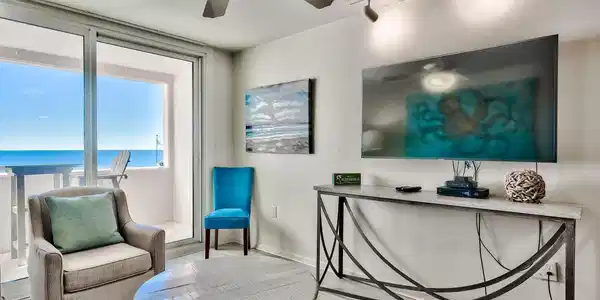 Image 3: livingroom 1