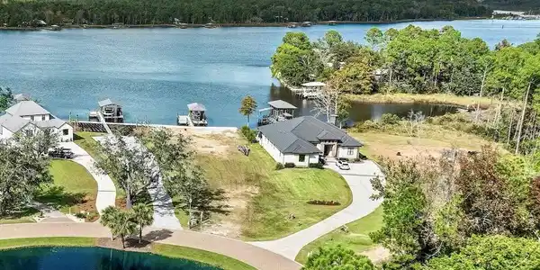64 Lagrange Cove Circle