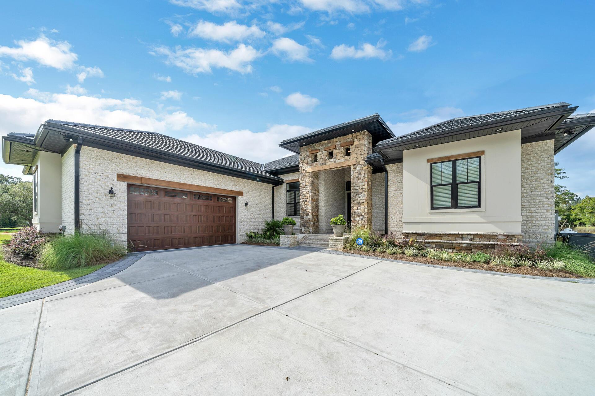 Image 4: 64 Lagrange Cove Cir Freeport FL 32439 U