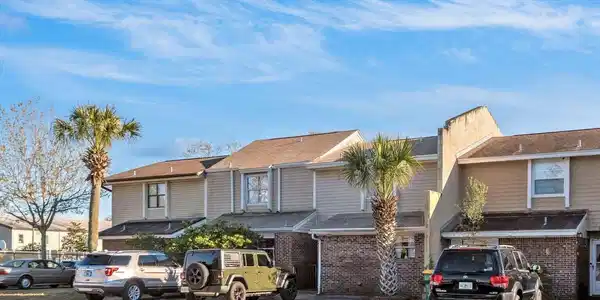 718 Legion Drive