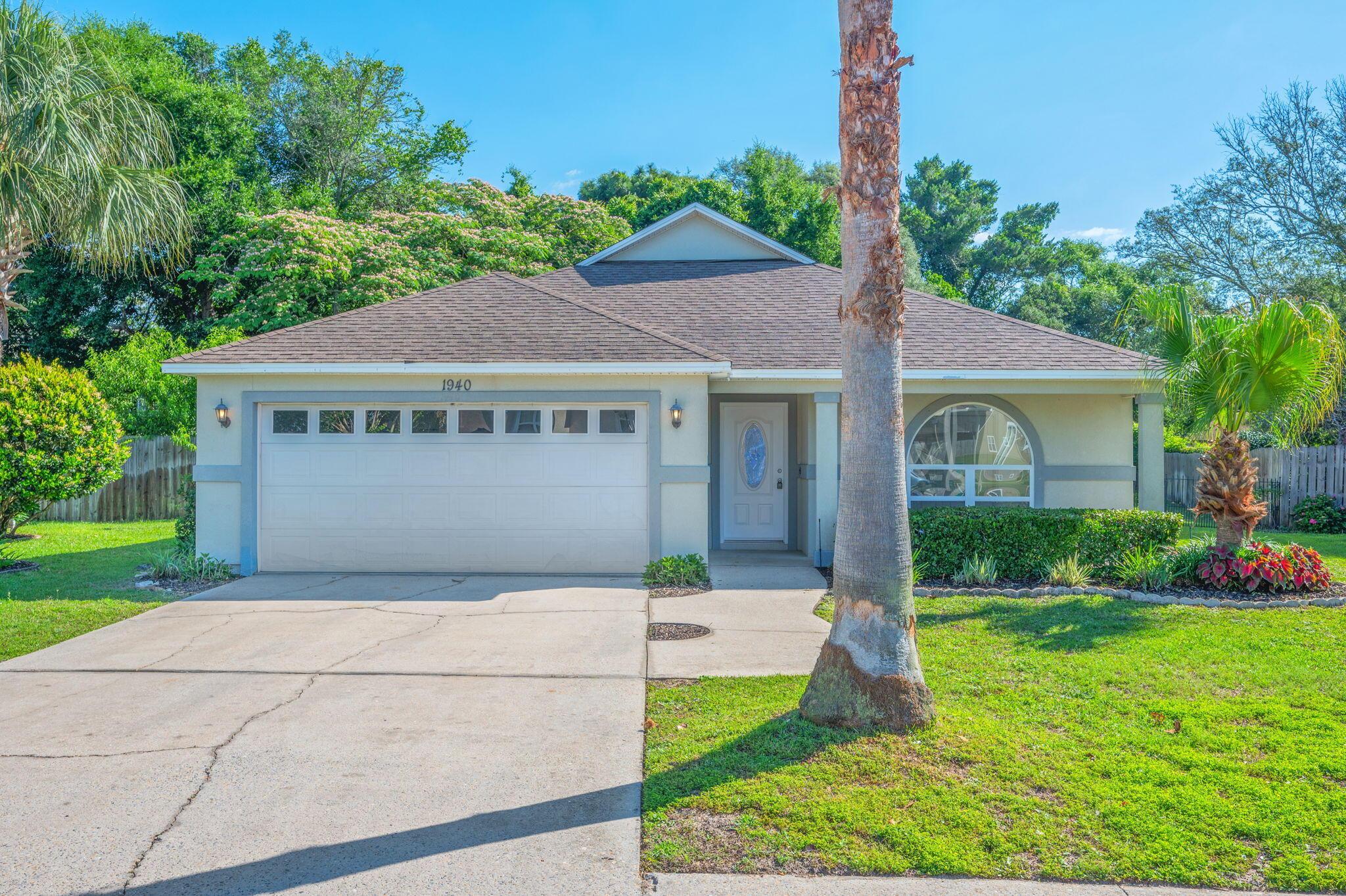 Image 2: 1-web-or-mls-1940-kadima-cir