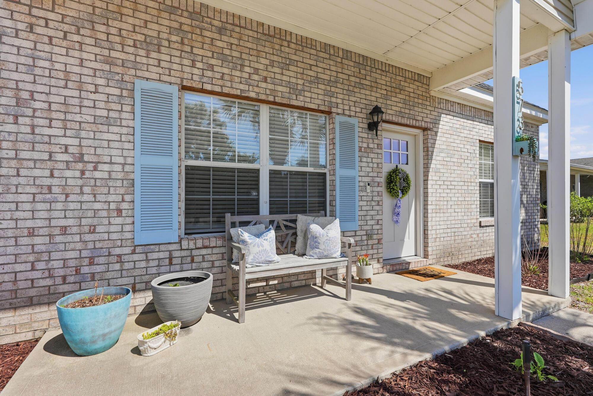 Image 3: Front Porch