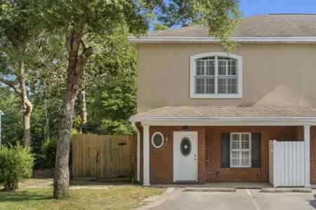 546 Maple Avenue