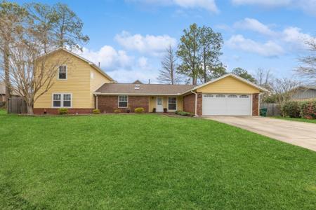 113 Perdido Circle