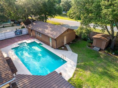 18 Dogwood Drive