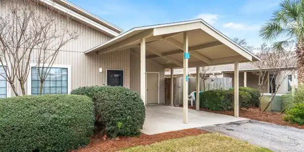 31 Cypress Cove