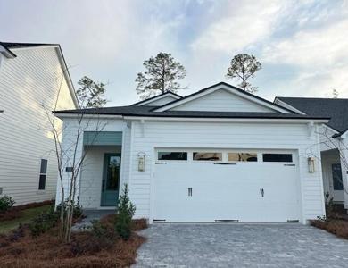 255 Breakwater Boulevard
