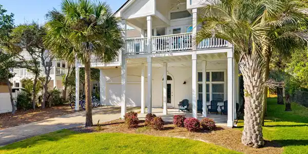 Image 3: 2-web-or-mls-PANHANDLE - 178 PELICAN CIR