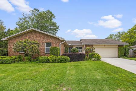 21 Doral Drive