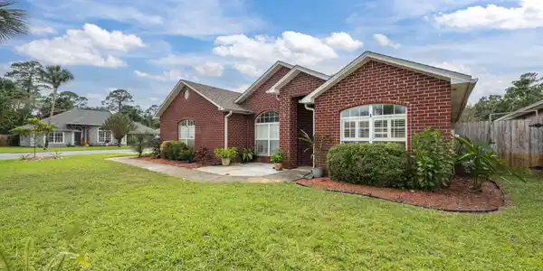 288 Tecumseh Lane
