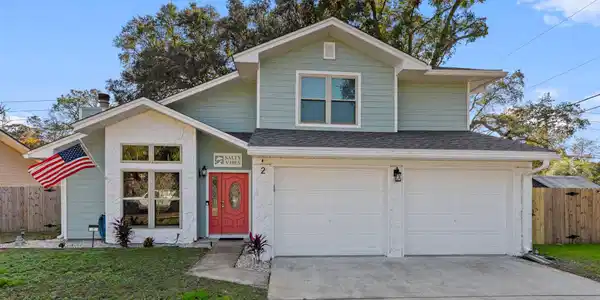 2 Shamrock Drive
