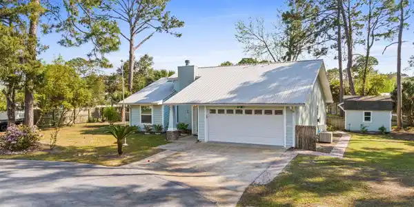 323 Prudence Lane