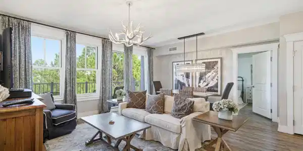 9600 Grand Sandestin Boulevard