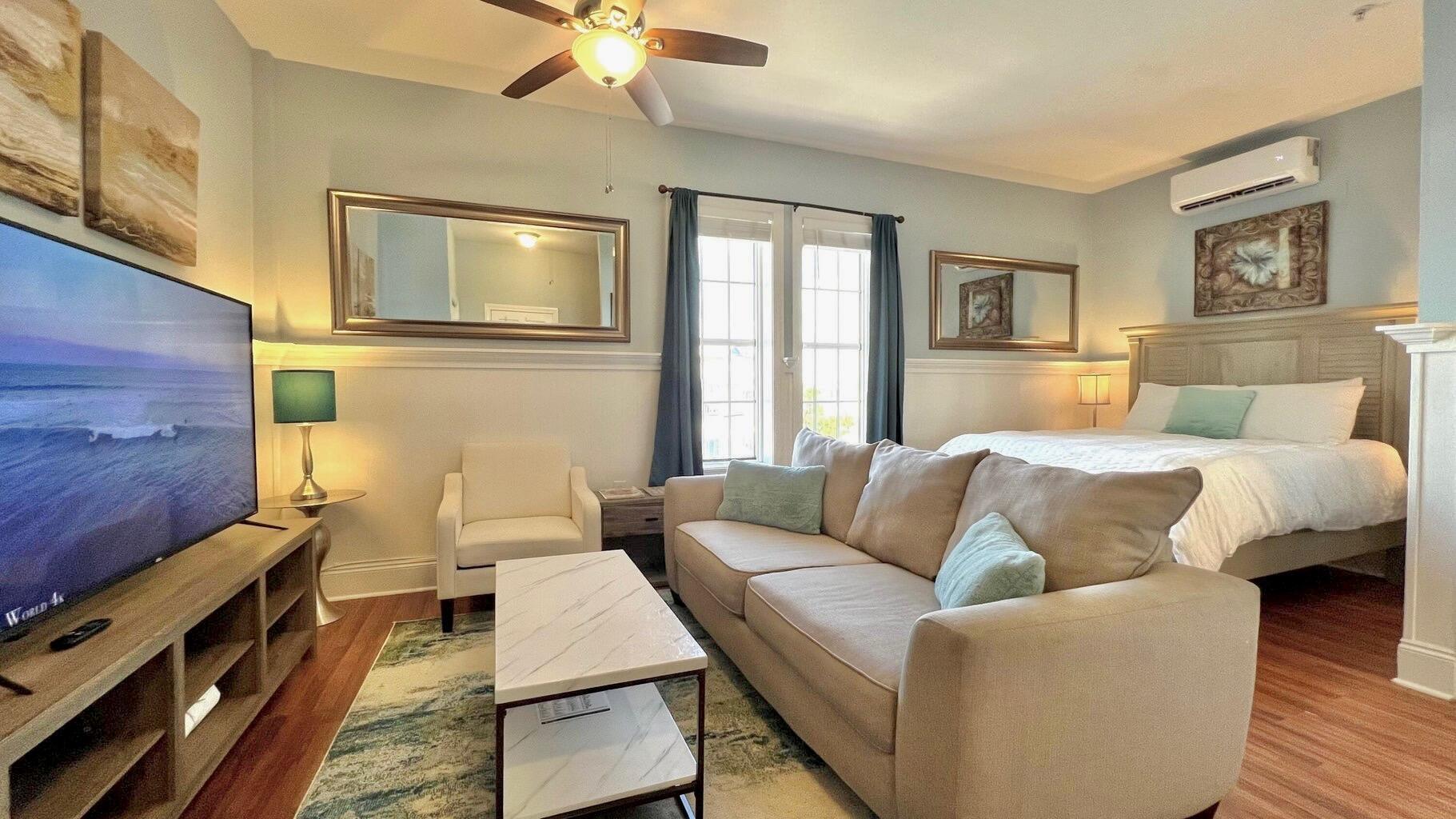Image 1: Beautiful Condo
