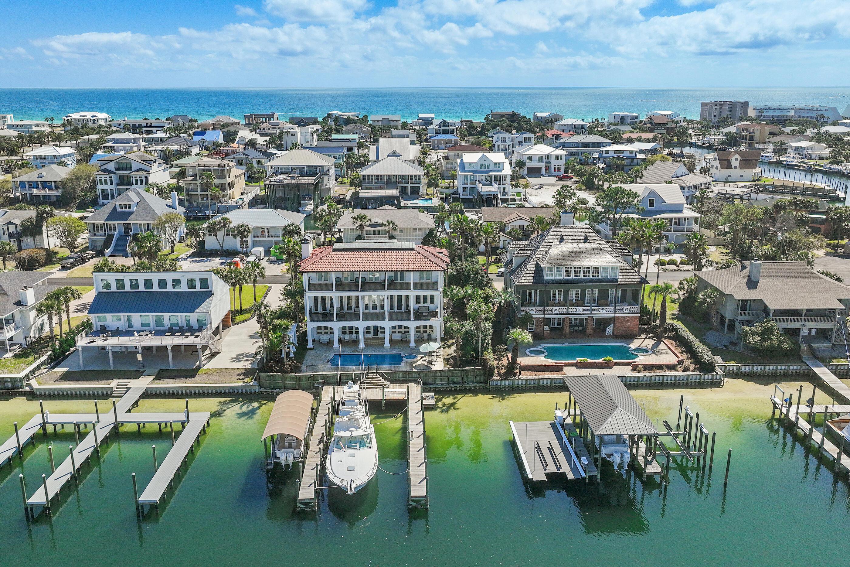 Image 3: web_609 Lagoon Drive _210