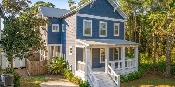23 Bayshore Pines Court