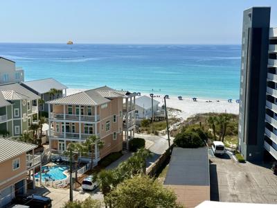 114 Mainsail Drive