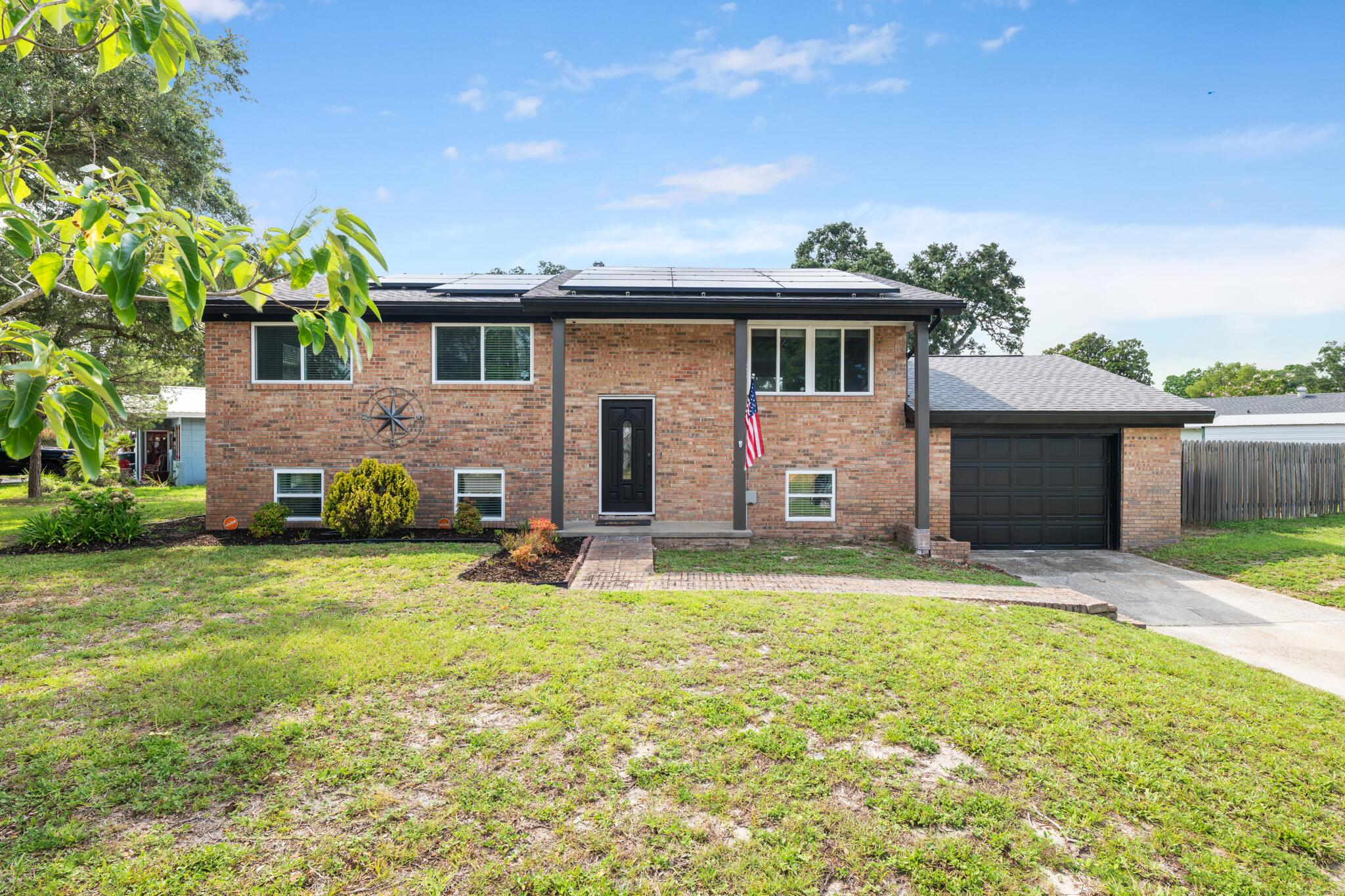 Image 2: 102 Robinwood Dr NW