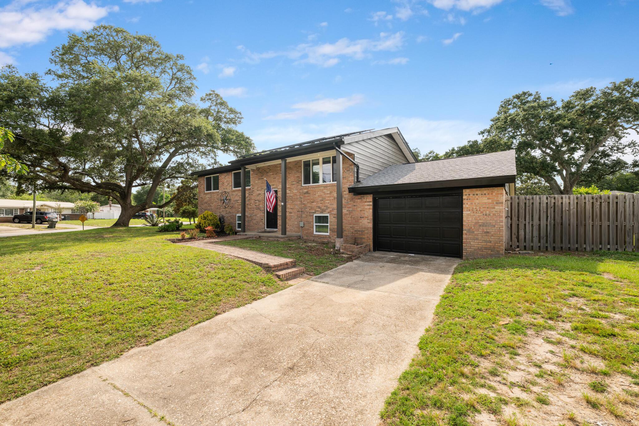 Image 3: 102 Robinwood Dr NW