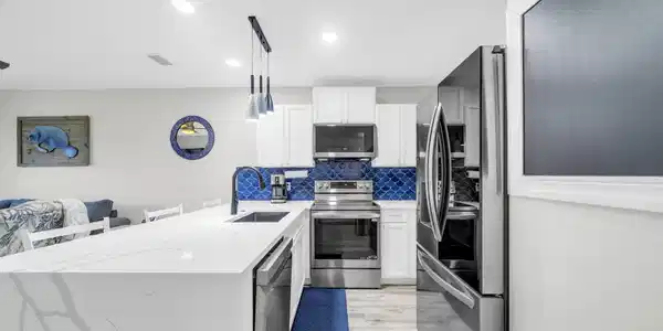 Image 3: 13-web-or-mls-DSC04848