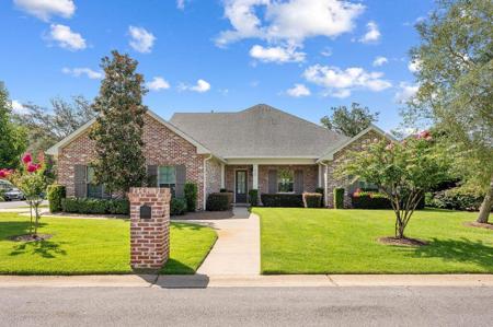 4408 Windlake Drive