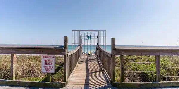 Image 4: Deeded Beach Access