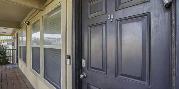 Image 3: entry_2