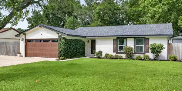 403 Spring Lane