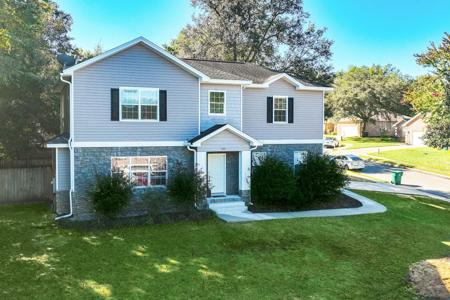 320 Fairwood Drive