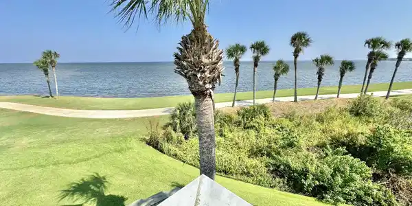 850 Grand Harbour E Drive