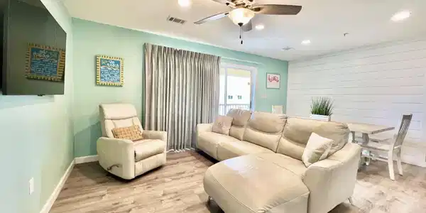Image 2: Living Room
