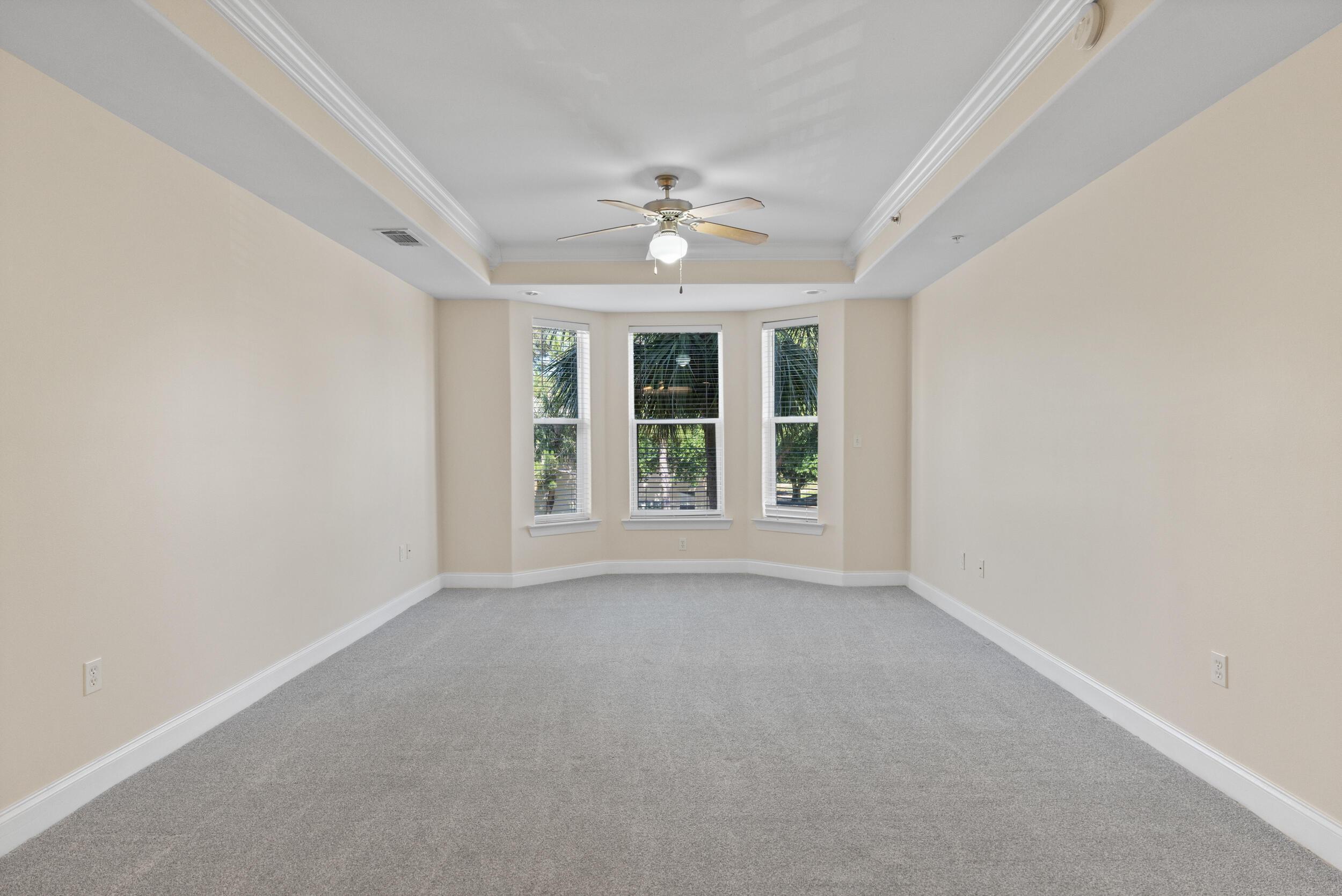 Image 2: Living Area
