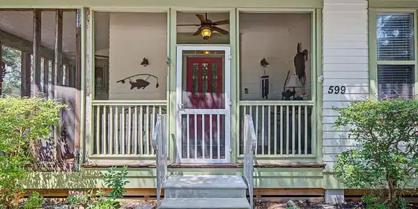 Image 2: Front Exterior