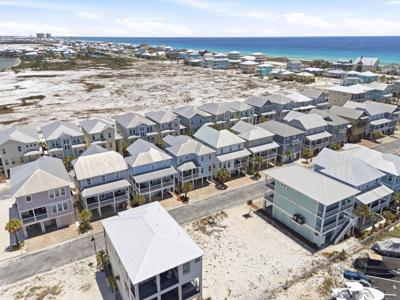 1490 Seaside Circle