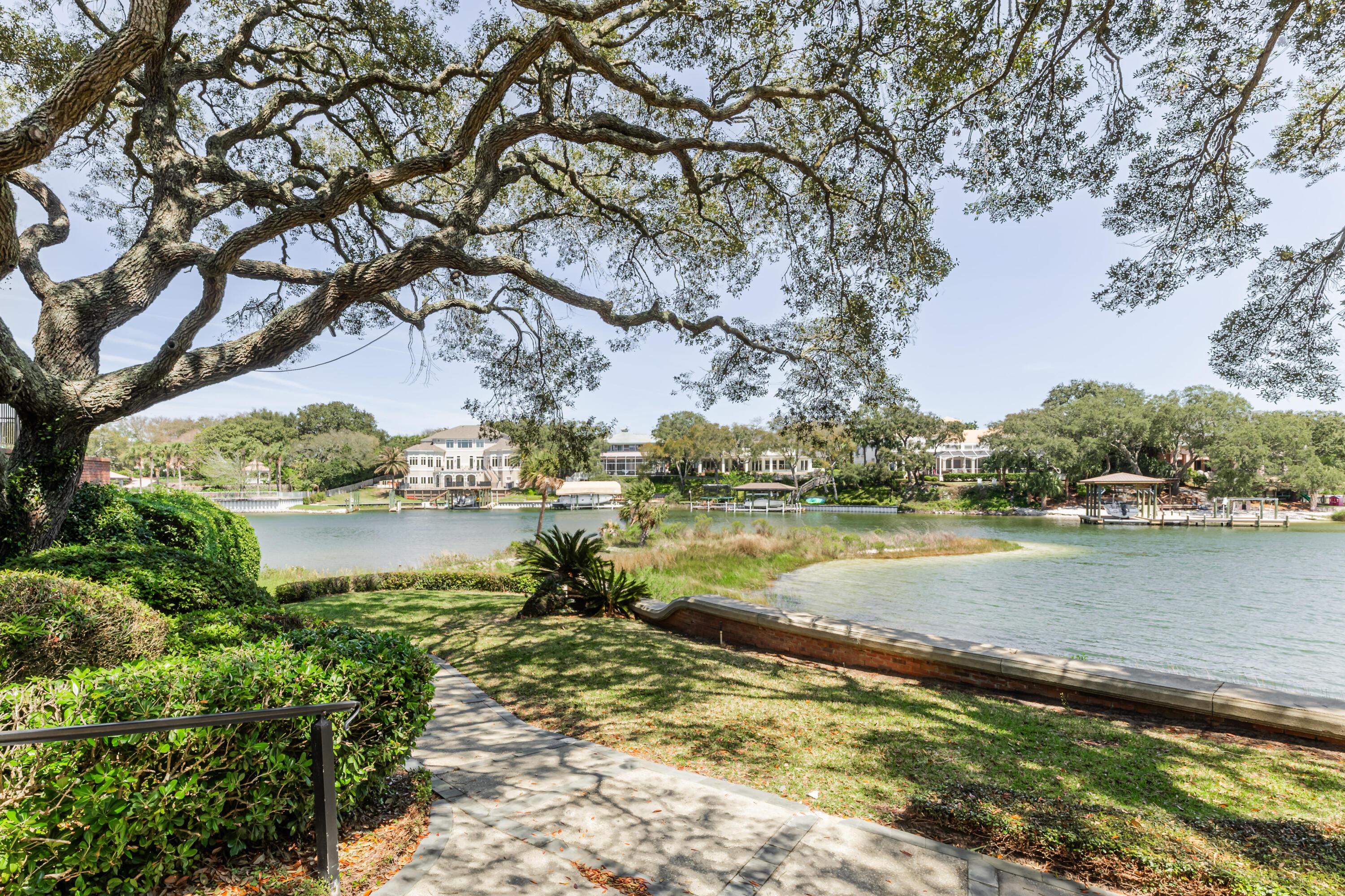 Image 4: Private Beach