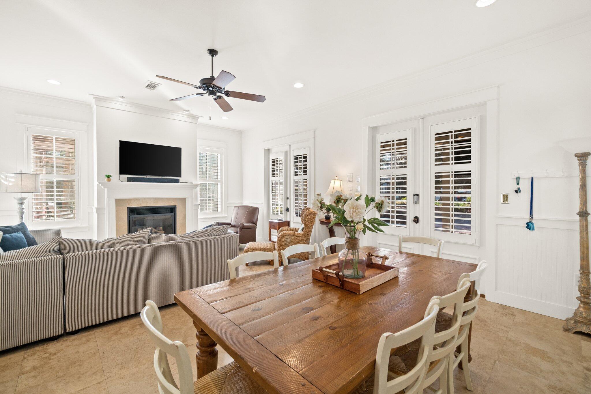 Image 3: 10-web-or-mls-FDP03771