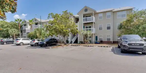 Image 2: Exterior
