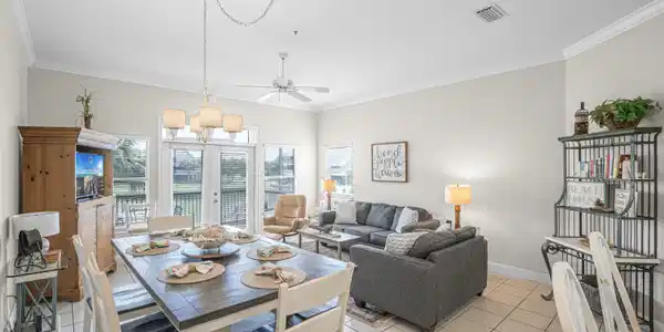 825 Seascape Drive