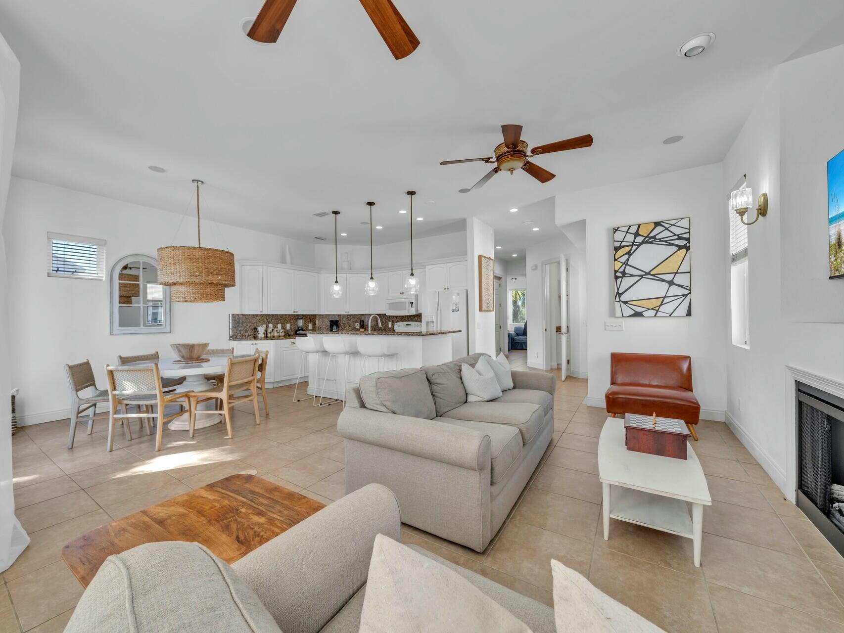 Image 3: Open Living, Dining, Kitchen