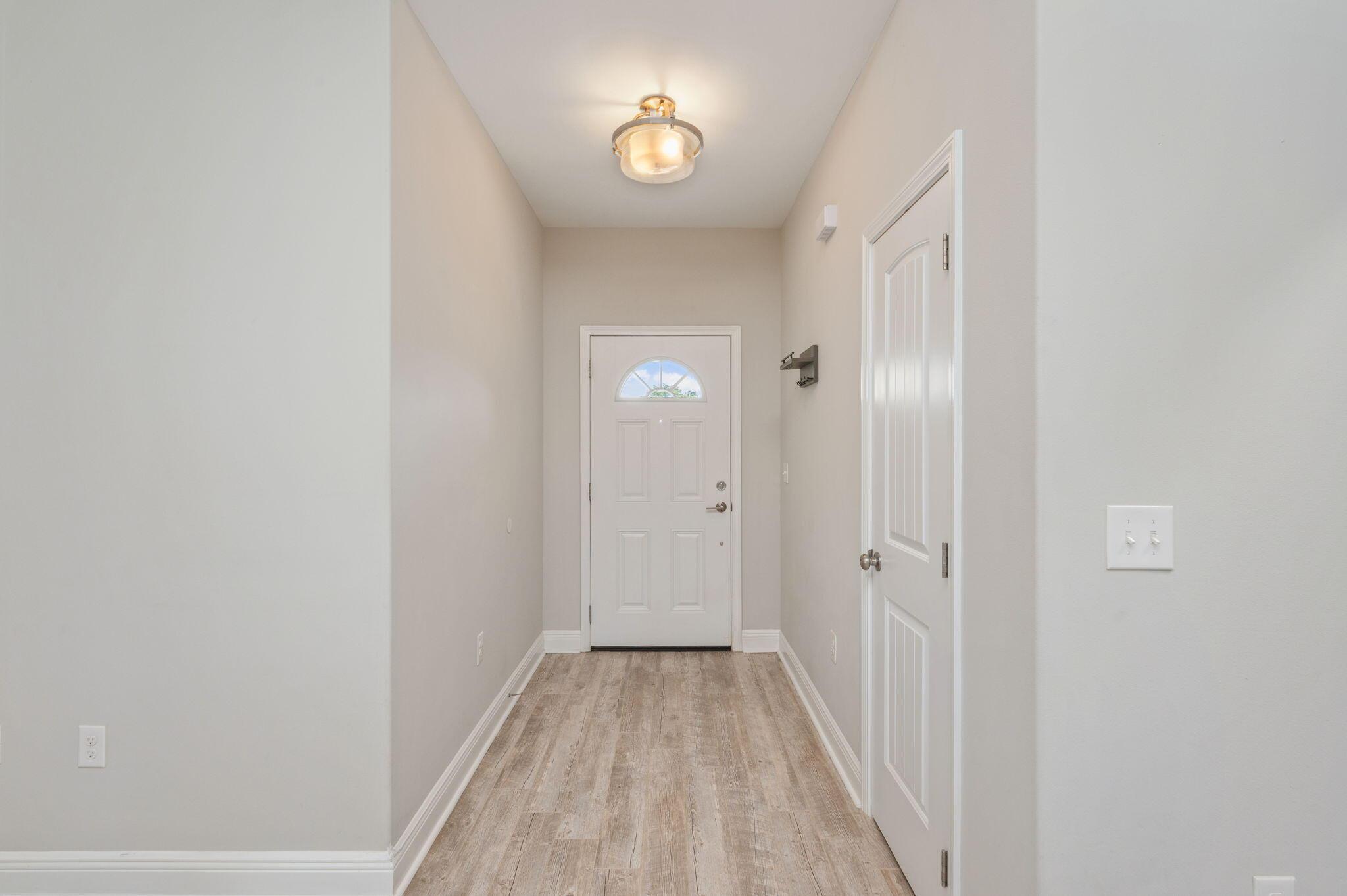 Image 4: 5-web-or-mls-2287-tom-st