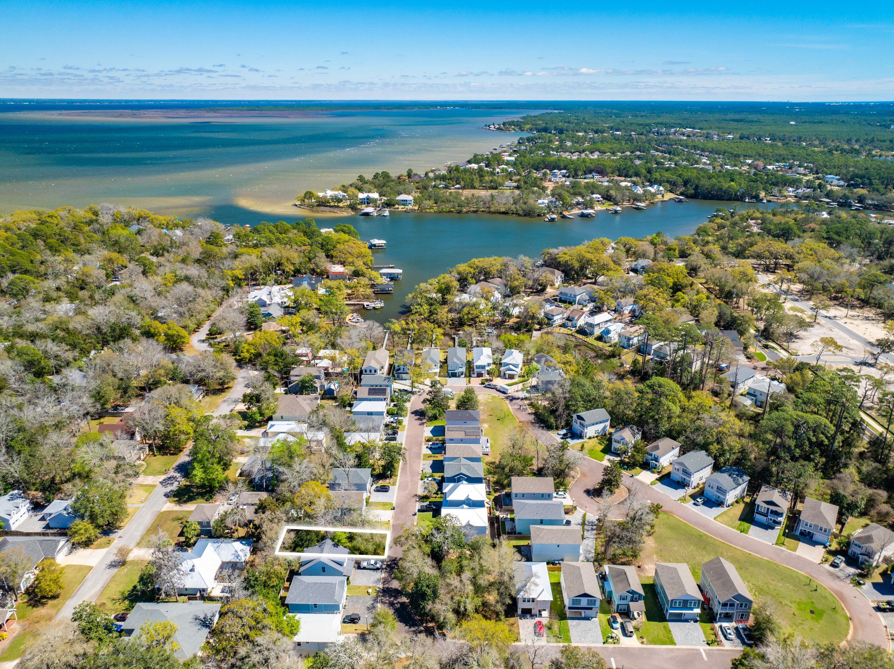 Image 2: Rearden Lot Aerial Outlined-18