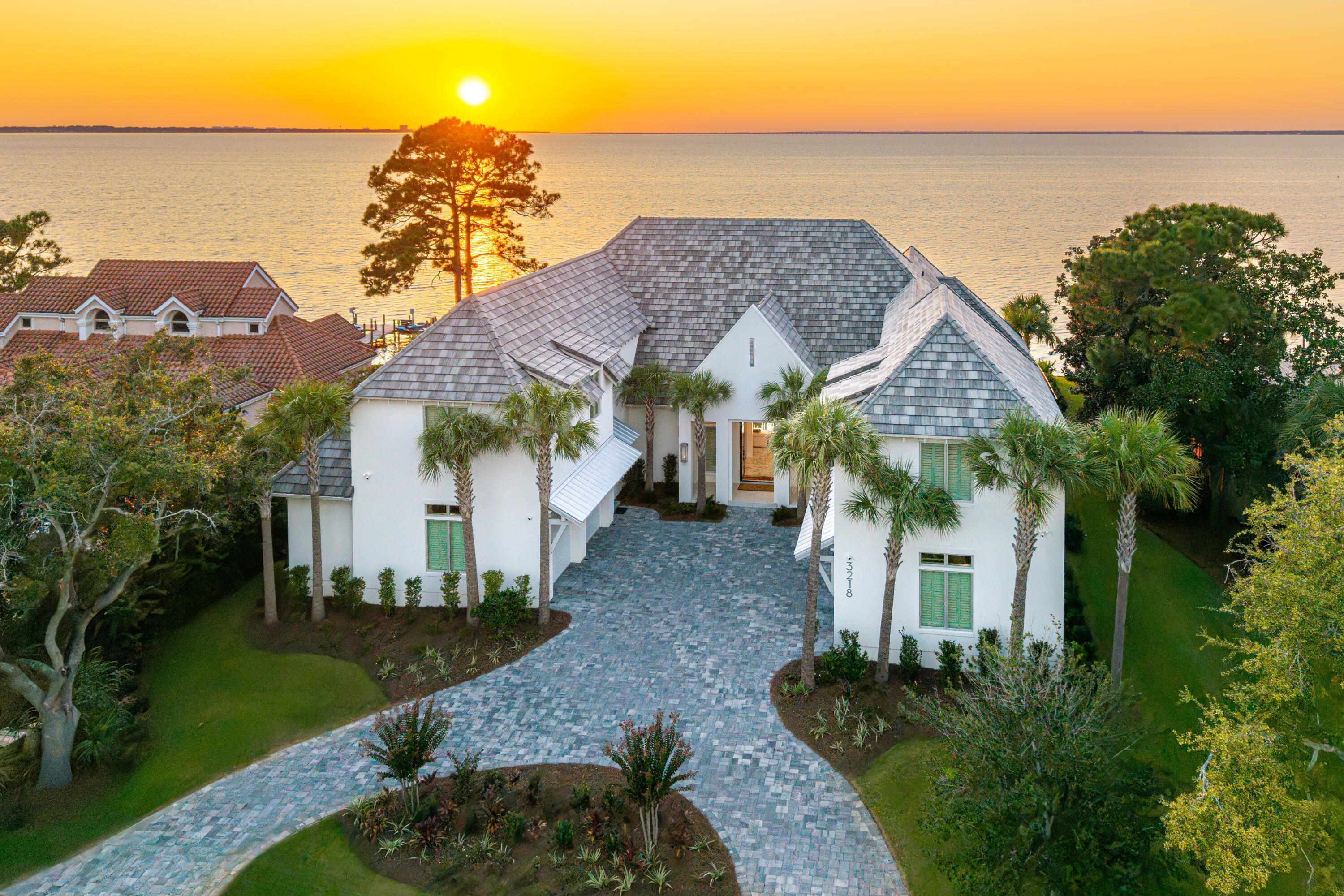 Image 2: 3218 Bay Estates Dusk-4