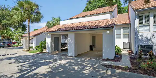 37 Forest Hills Lane