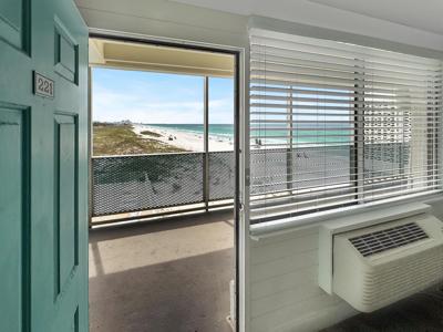 14401 Front Beach Road
