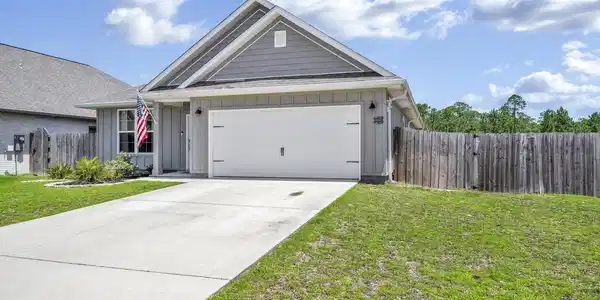 Image 2: Front of Home