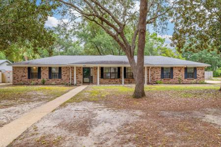 302 Jamaica Way