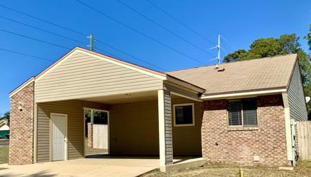 201 Bartonwood Court