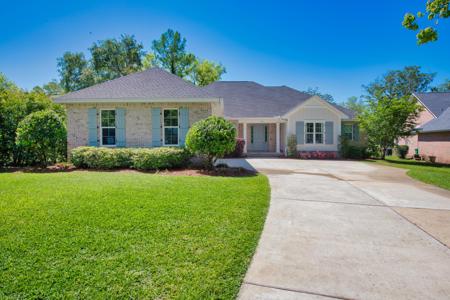 746 Prestwick Drive