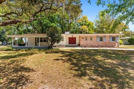 319 SE Elliott Road