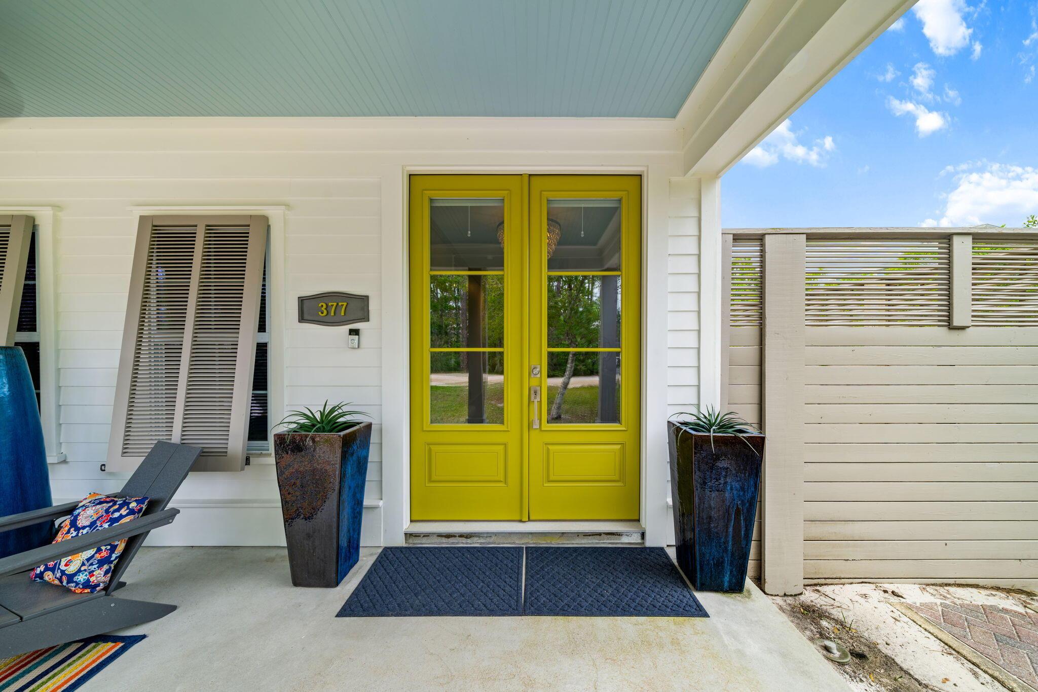 Image 3: Front Entry